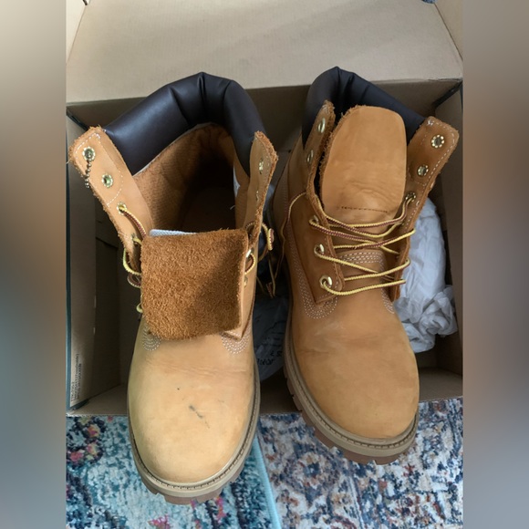 Timberland Boots - Picture 7 of 7